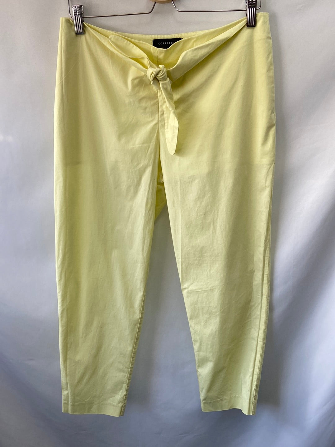CORTEFIEL. Pantalón amarillo T.m