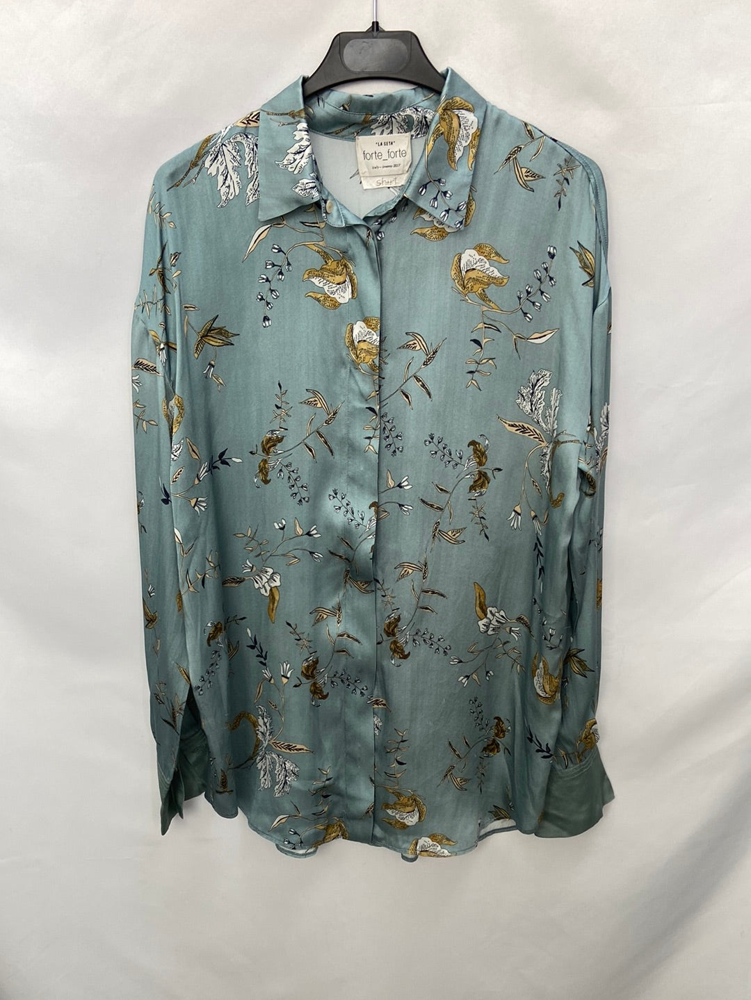 FORTE_FORTE. Blusa 100% seda estampado T.s