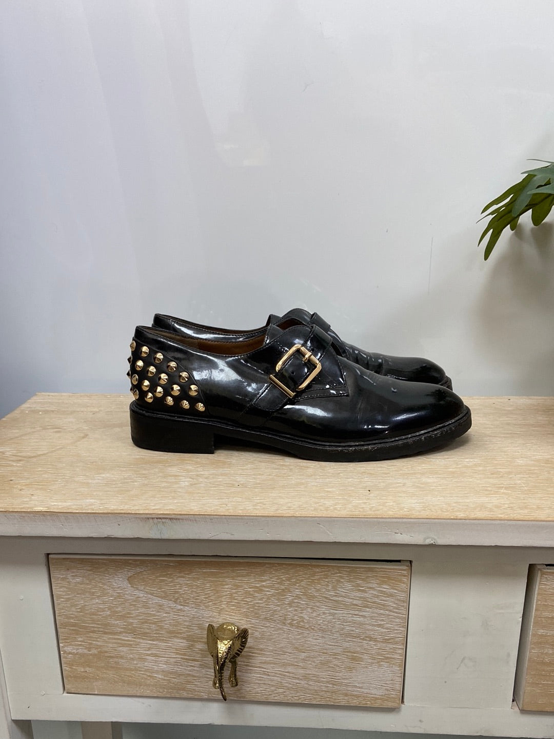 CARLO PAZOLINI. Zapatos hebilla