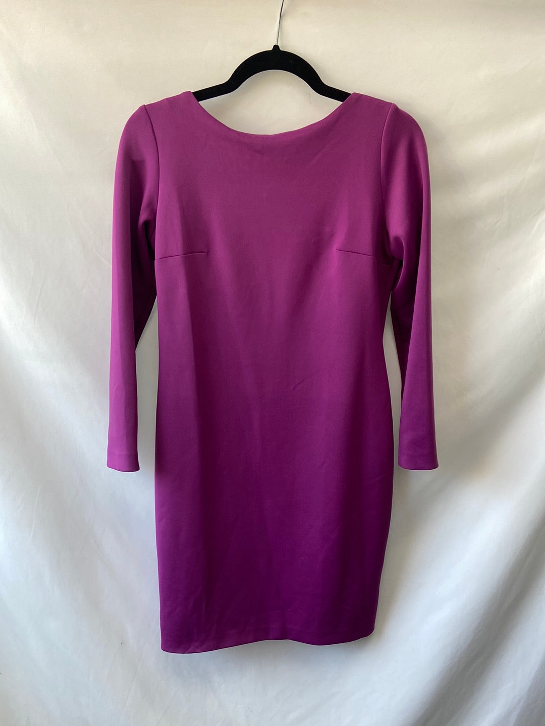 CHUSCHUS ET MOI.Vestido morado volante T.L