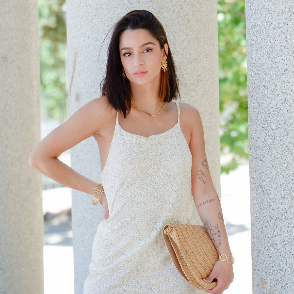 Vestido tiras beige croché