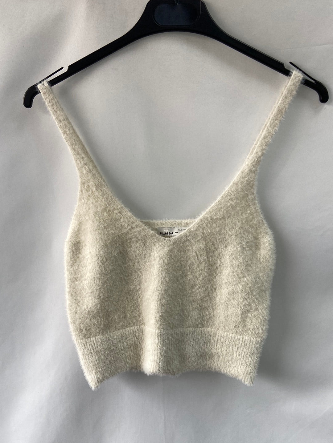 PULL&BEAR.Croptop punto pelito beige T.M