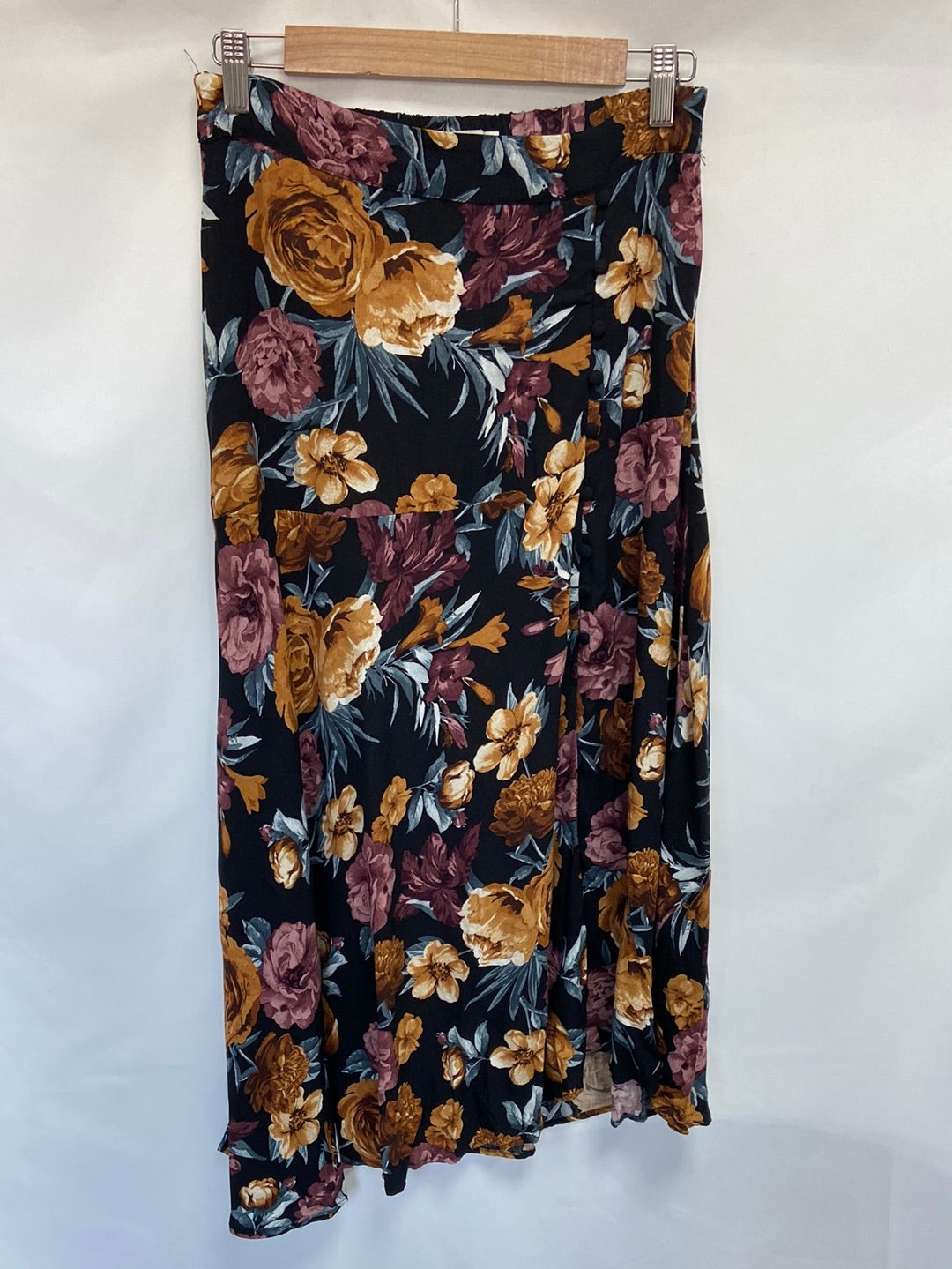 ZARA.Falda midi negra flores T.L