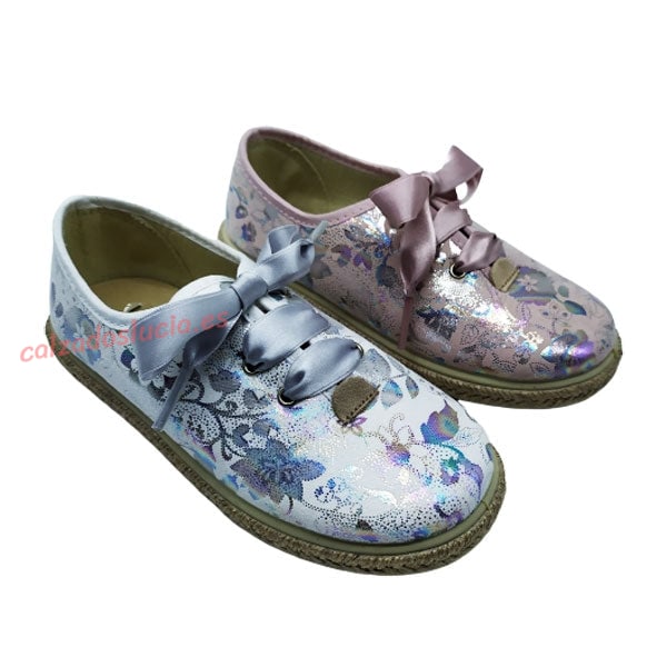 Lona atada con estampados de flores de Vul-Peques