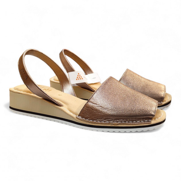 Menorquinas cuña Ria acolchadas metalizado rosa