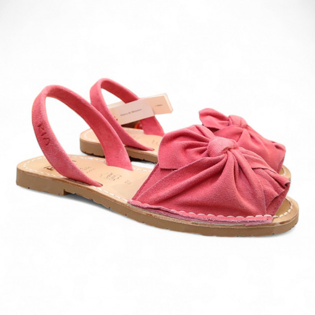 Menorquinas Ria lazo ante coral