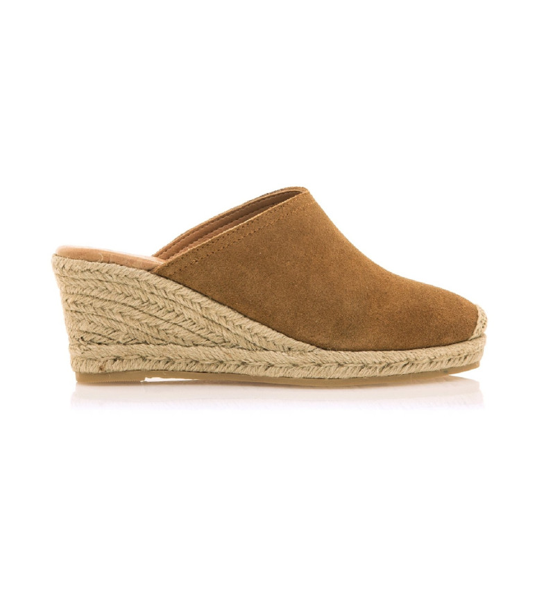 Mustang Zuecos de Piel Austen marrón -Altura tacón 8cm-