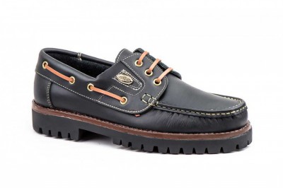 Náuticos negros de piel para hombre