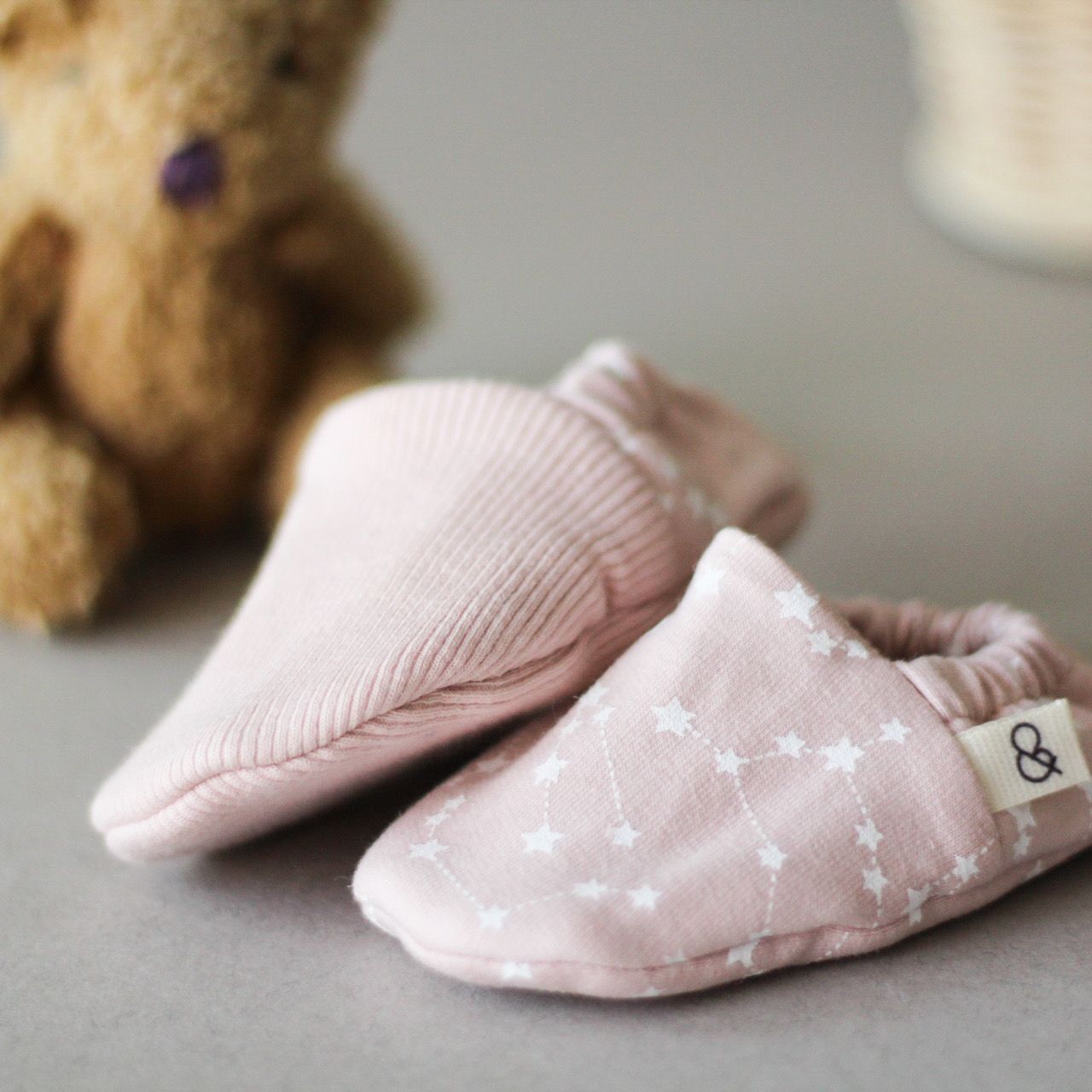 Calzado suela blanda reversible Mamis&Minis Pink Constellations