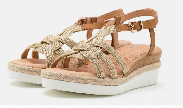 Sandalias cuña Mustang Elif gel piel