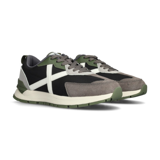 Zapatilla Munich Versatile Negro