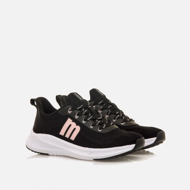 Zapatillas Mustang negras de rejilla