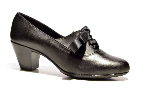 Zapato de Baturra en Piel tacón goma